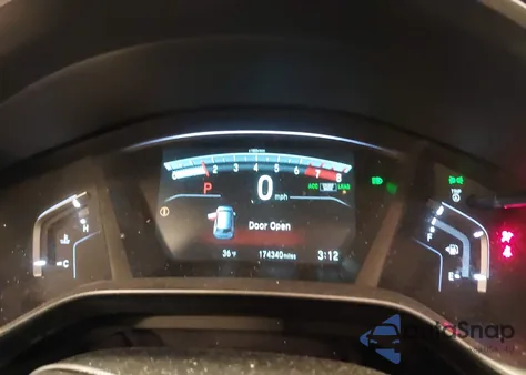 2017 Honda Cr-V Touring z USA, uszkodzony, nr VIN 2HKRW2H99HH678331